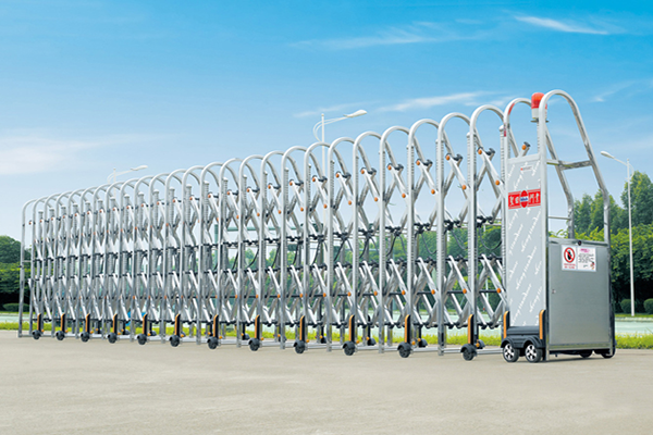 Cổng xếp inox 304